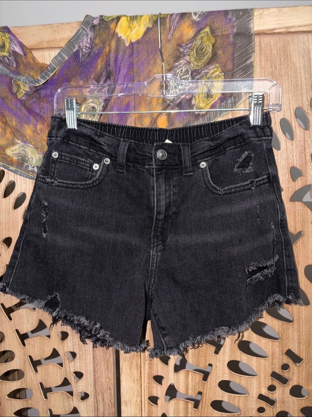 NWOT - AERIE destroyed black denim short - S